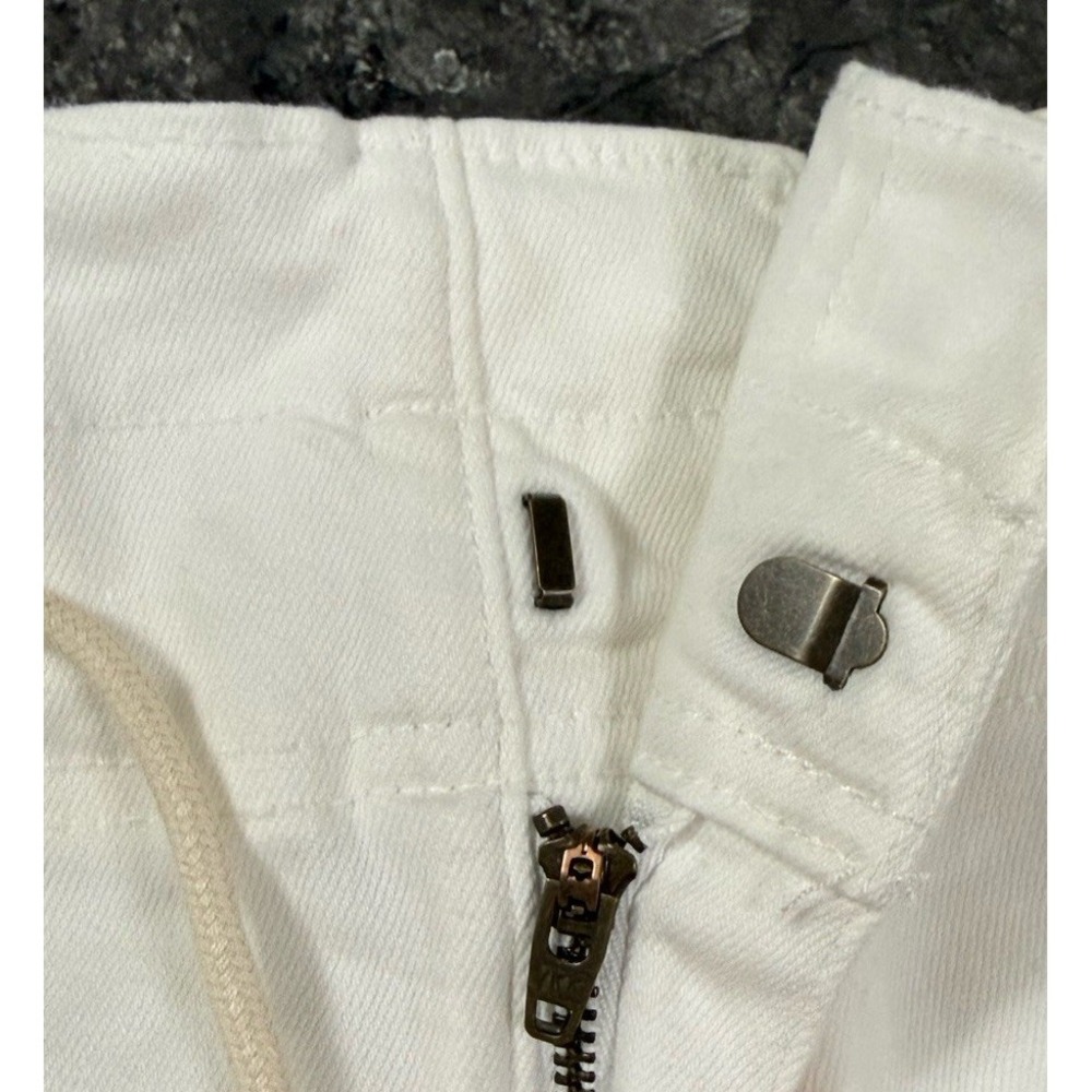 a.n.a Womens Highest Rise Paperbag Denim Shorts Patch Pockets 4" Inseam White 10 - Picture 8 of 13